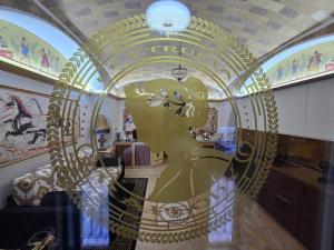 The Etrurian Rapsody