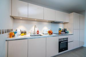 Heathrow Family Apartments