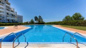 Ocean View 2 BDR Duplex With Pool by LovelyStay