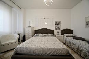 WAST-HOST by MICHELANGELO