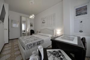 WAST-HOST by MICHELANGELO