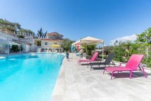 Paco's Superior Double Villa 15 - 4hvězdičkové hotely ve městě Oziás