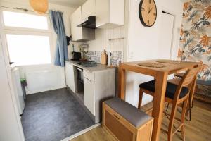 Appartements Monlogis 6 Grand Studio lumineux- Fibre : photos des chambres