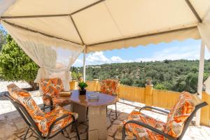 Paco's Resort Family Villa 12 - 4hvězdičkové hotely ve městě Oziás