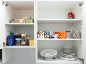 BRIGHT STUDIO ON GOLDERS GREEN ROAD