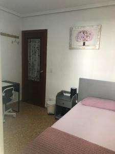 Rooms near the Beach Cabanyal and Universities