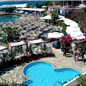 Bougainvill Sunset Villa