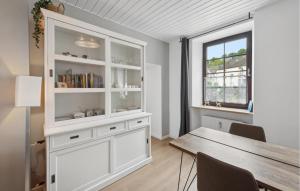 2 Bedroom Awesome Apartment In Malberg