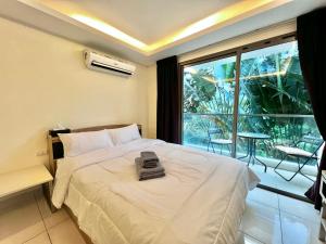 Laguna Bay II - C316 comfortable studio on Praatamnak hill near the sea