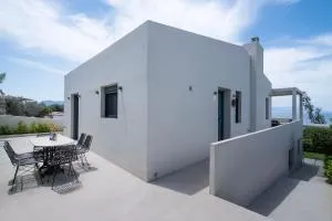 Maya Luxury Residence - Aegenitissa