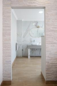 West Side Guesthouse