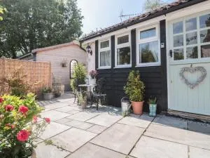 The Croft Retreat - Aller