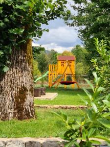 SPA HOLIDAY HOUSE REŽEK - Lovinac