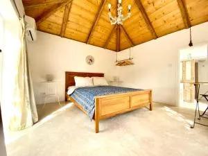 Stylish Vathy Studio with Sea View - 瓦西