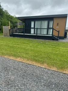 luxury hot tub glamping apartment - Soutergate