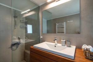 Maya Luxury Suite