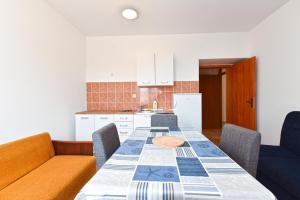 Apartments Goran 2250