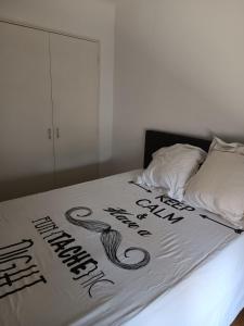 Sejours chez l'habitant Ayoug Chambre Individuelle Chez Habitat : photos des chambres