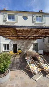 La Demoiselle - 莱蓬德塞