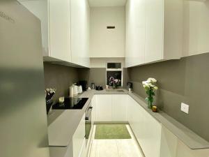 Luxury 2-Bed Flat with Garden in Hampstead Mansion