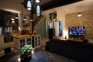 Villas Jolie maison dans la foret : photos des chambres