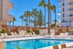 比基尼环球酒店 - 卡拉米洛