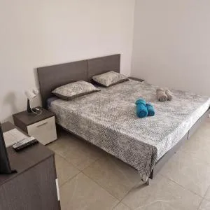 Flight Rooms - Żurrieq