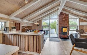 Gorgeous Home In Blokhus With Wifi