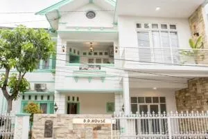 DD House Malang - 卡朗洛