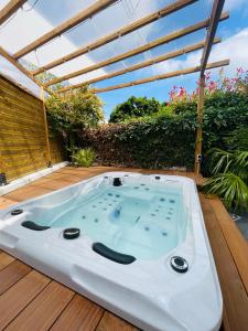 La Parenthèse Spa - 3hvězdičkové hotely ve městě Tarbes