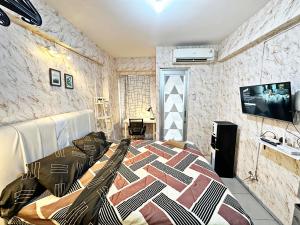 Minimalist Studio Cityview at Apt Green Bay Pluit Tower G