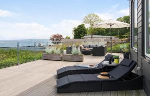 Nice Home In Børkop With Sauna