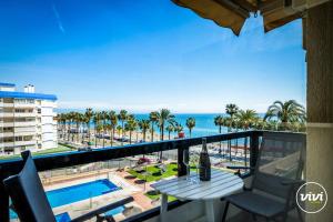 ViVi Homes - Pulpo Pool, Balcony & Sea View