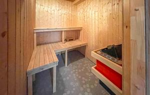 Beautiful Apartment In Burseryd