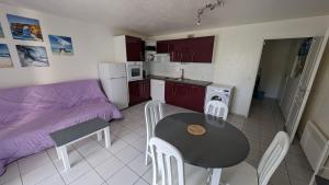 Appartements Joli T2 - Emeraude 28 : photos des chambres