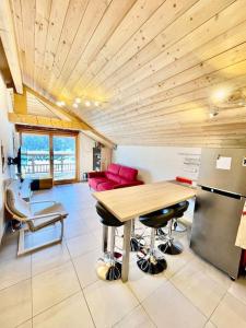 Appartements La TANIERE du LOUP : photos des chambres