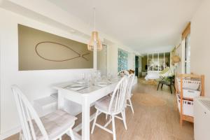 Maisons de vacances Piscine interieure chauffee - parcs ostreicoles : photos des chambres