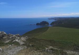 Nordés Apartamentos Turísticos - Bañugues