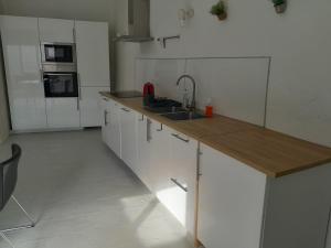 Maisons de vacances Chez Jeanne : Maison 2 Chambres