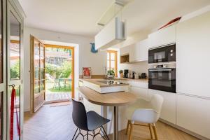 Appartement avec Jardin & vue Lac Talloires (15 Annecy)