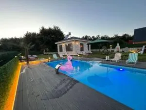 MEDASUİTE Stone House With Pool And Jacuzzi - Kerpe