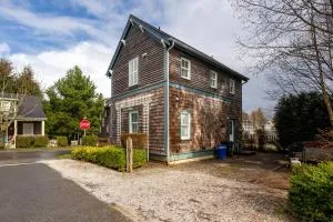 A Shore Thing by Seabrook Hospitality - Copalis Beach