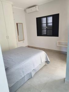 Apartamento no centro da cidade - Próximo ao Thermas de São Pedro- 3 suítes