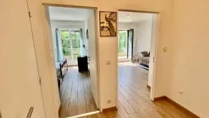 LOGEMENT ENTIER 2 PIECES PARKING 5'métro - La Plaine-Saint-Denis