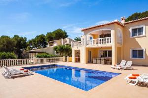 Villa Llesna 5 bedroom villa in Javea