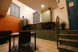 Duplex Modern House , Centrally located
