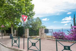 Somptueux 2 pièces Vue époustouflante Mer -Parking