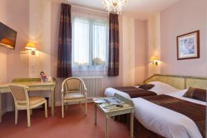 Hotels The Originals Boutique, Hotel Normandie, Auxerre : photos des chambres