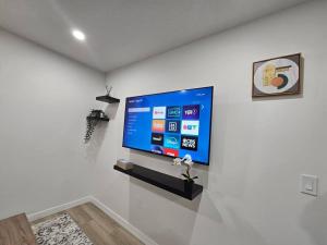Parkside Basement Suite