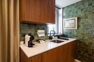 Beachside House in Matosinhos